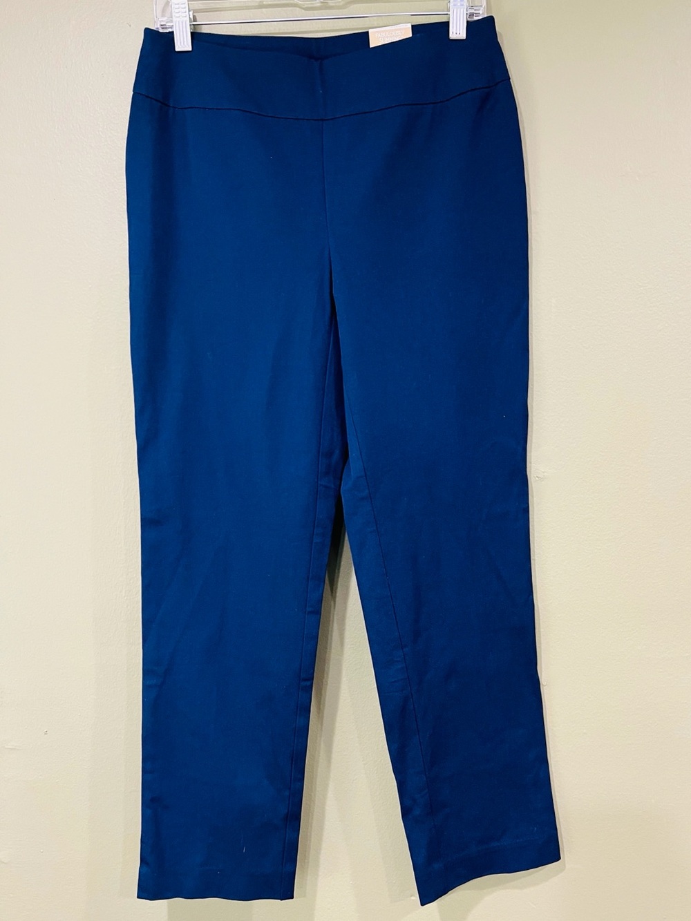 Chico's Navy Ankle Straight Slimming Leg Pants